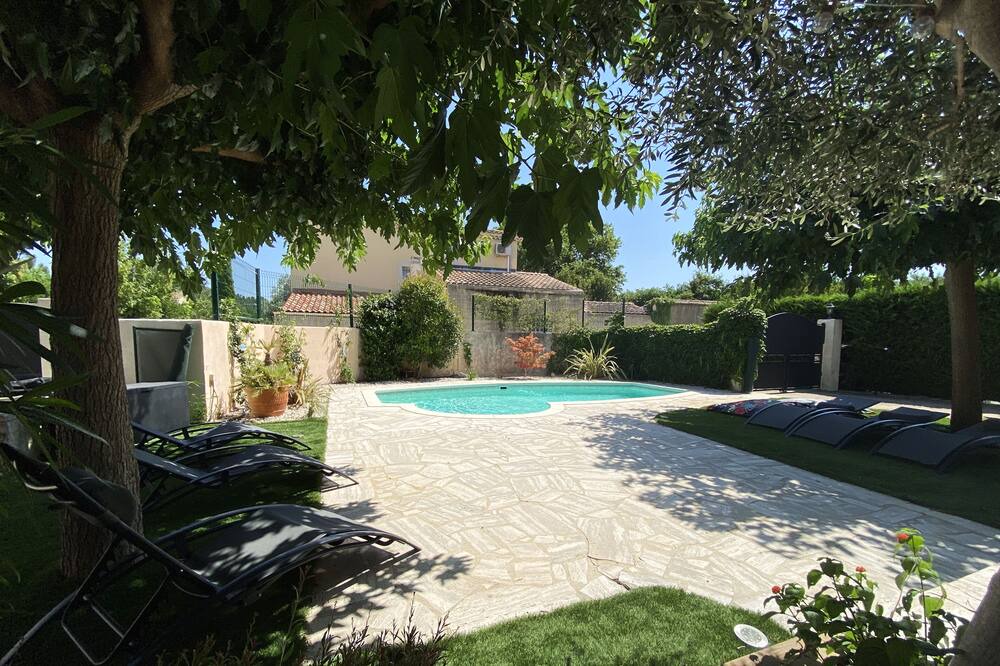 Photo of Outdoor in Entraigues-sur-la-Sorgue