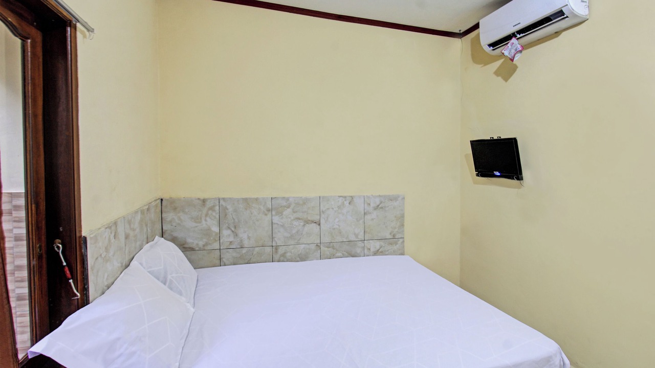 Photo of Bedroom in Kecamatan Janapria