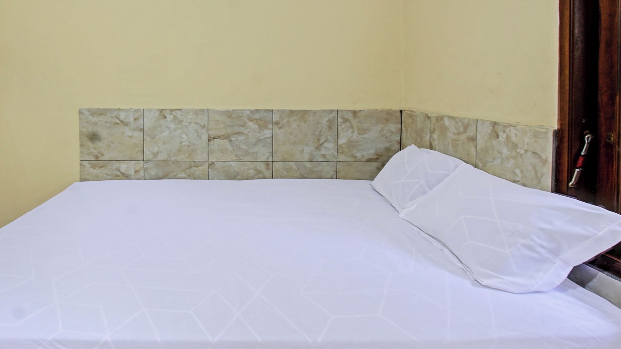 Photo of Bedroom in Kecamatan Janapria