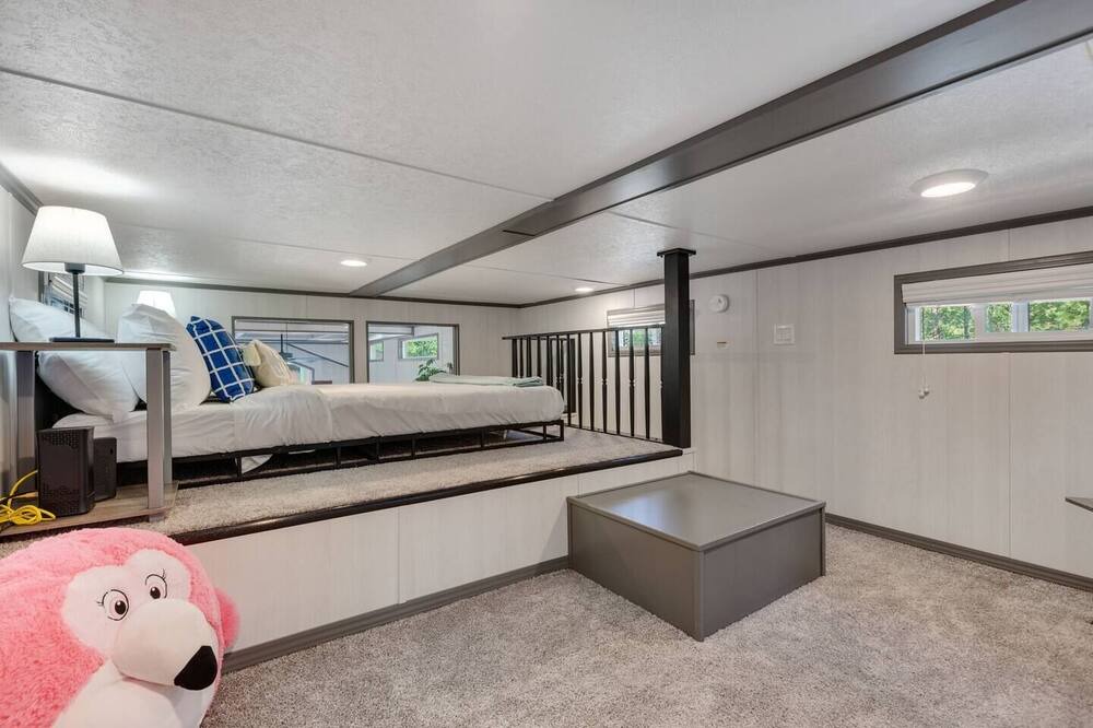 Photo of Bedroom in Bayview