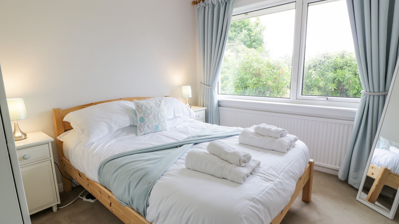 Photo of Others in Bankend