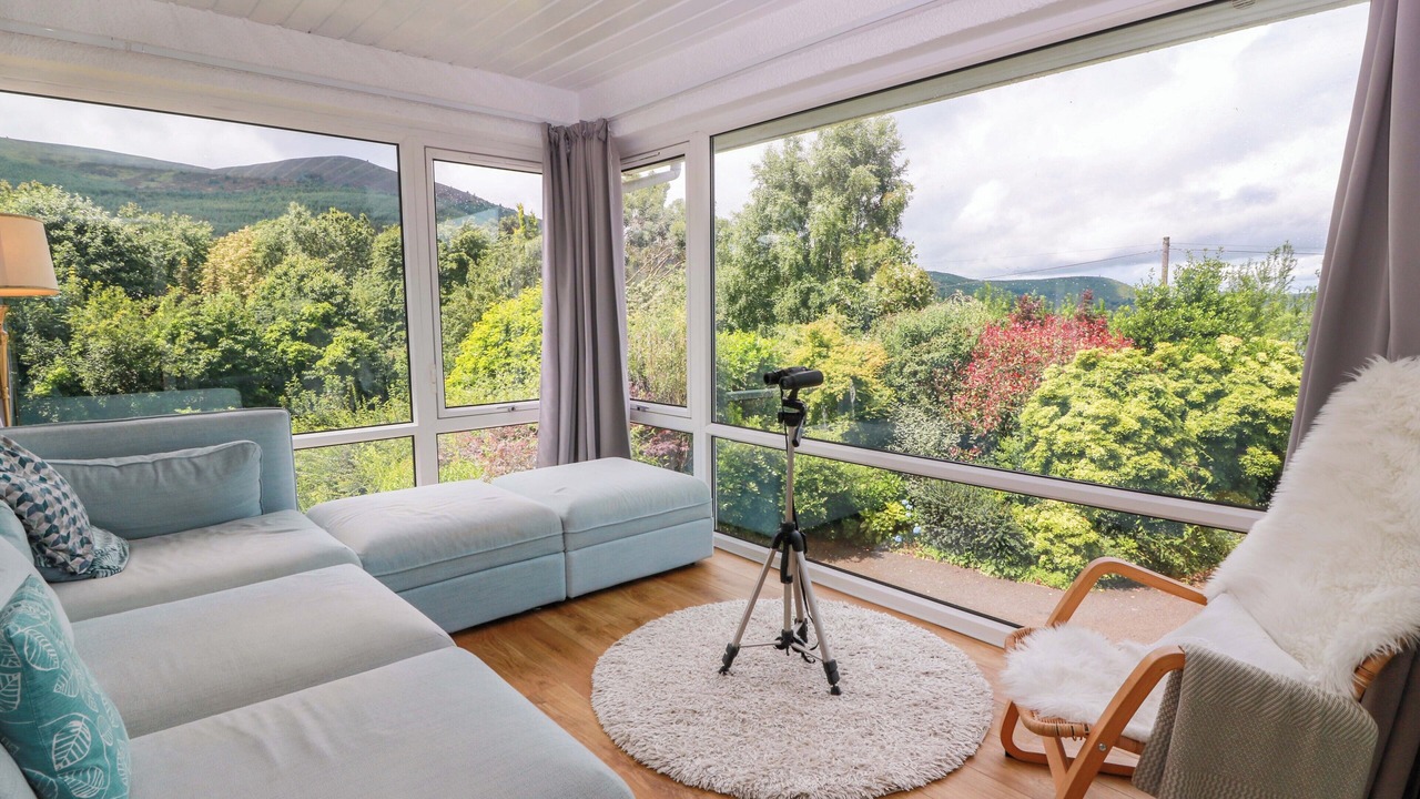 Photo of Others in Bankend