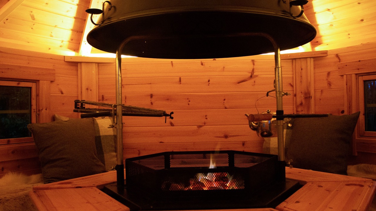 Photo of Others in Bankend