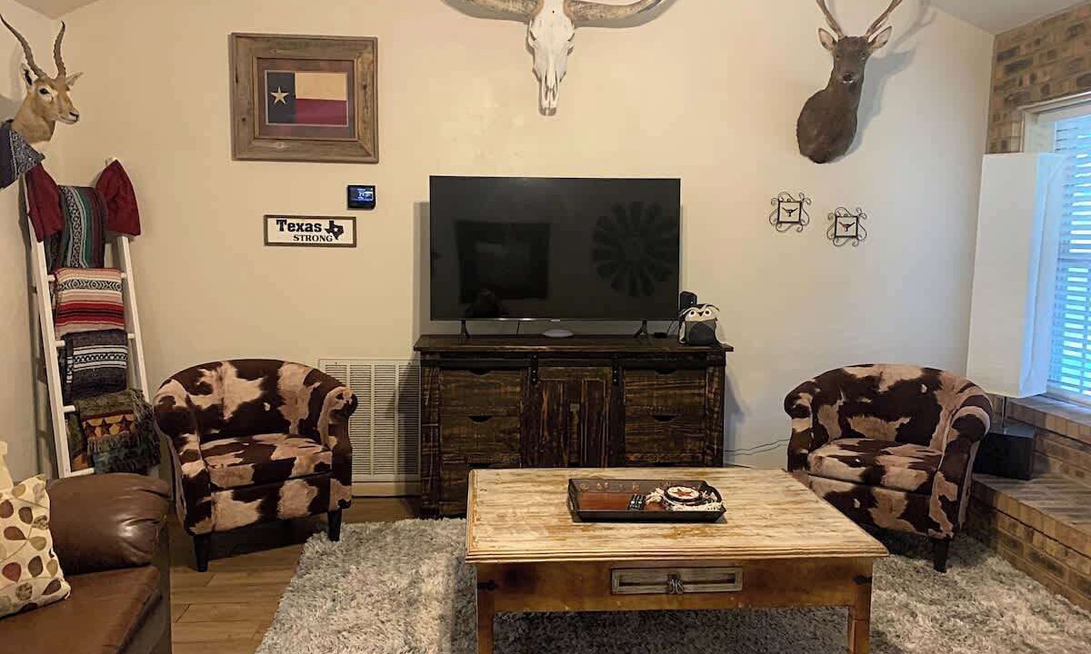 Photo of Livingroom in Kerrville