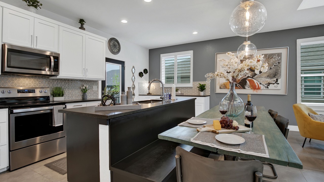 Photo of Kitchen in Waterford On Lake Travis