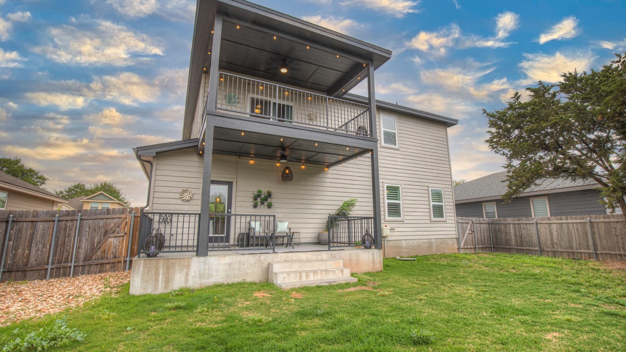Photo of Outdoor in Waterford On Lake Travis