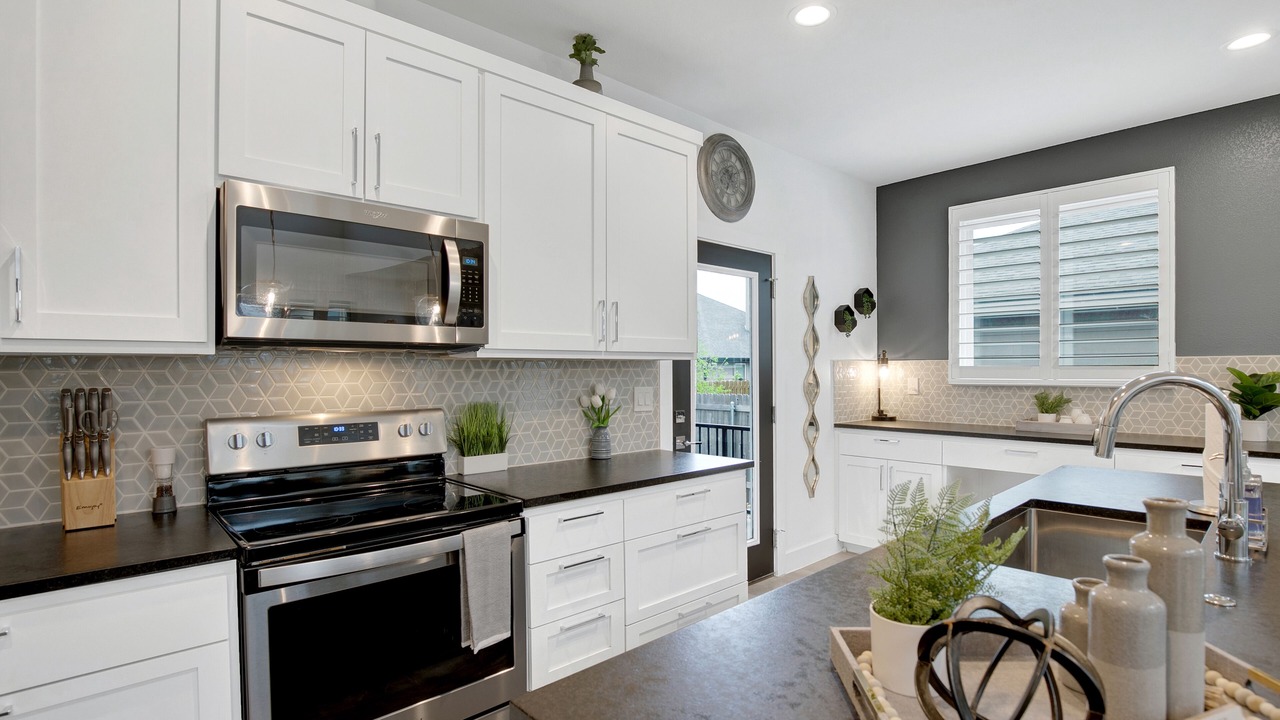 Photo of Kitchen in Waterford On Lake Travis