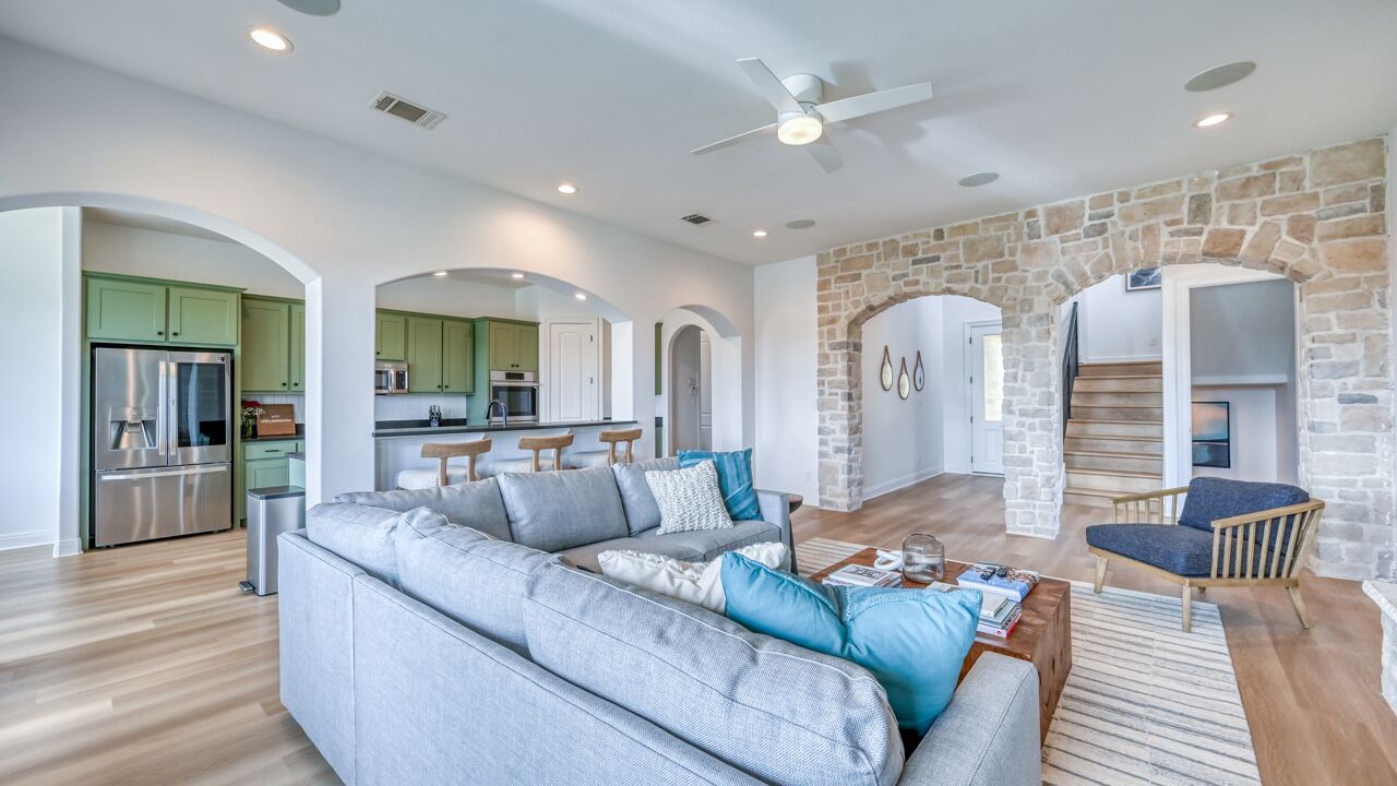 Photo of Livingroom in Spicewood