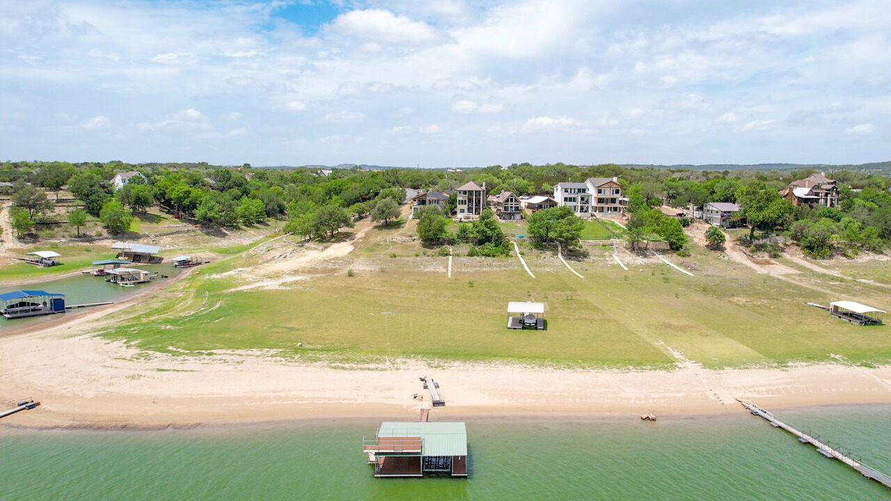 Photo of Others in Spicewood
