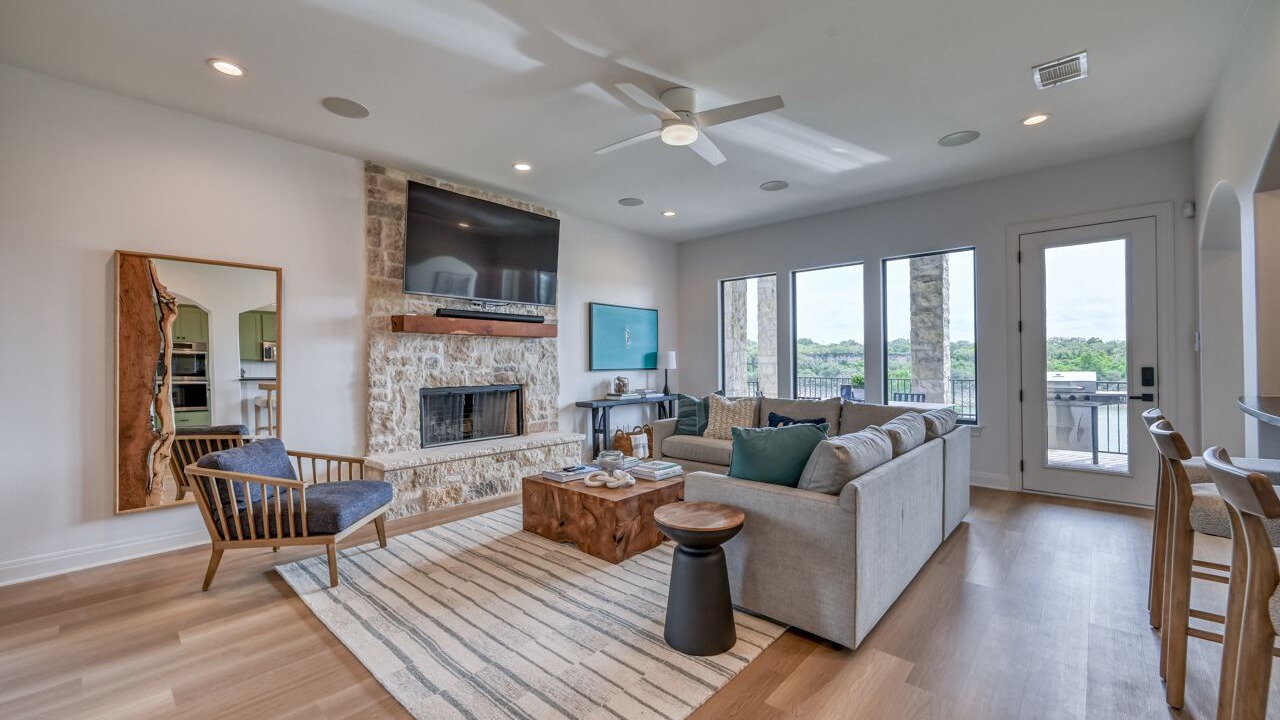 Photo of Livingroom in Spicewood