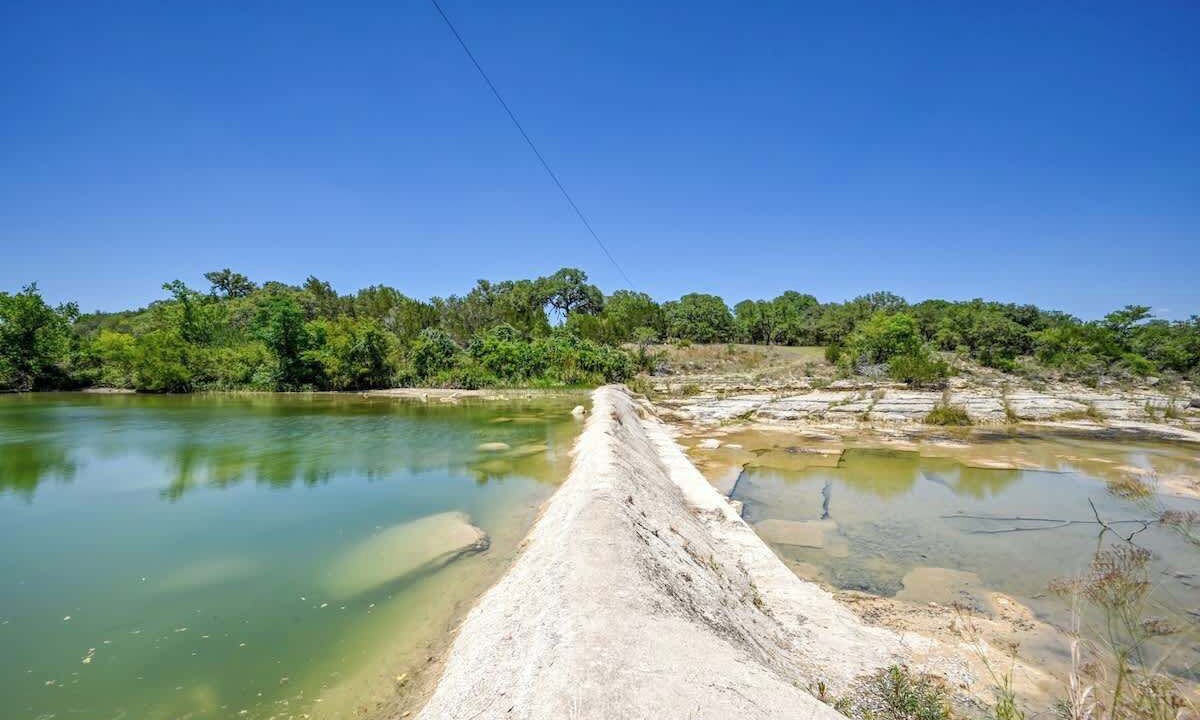 Photo of Others in Blanco
