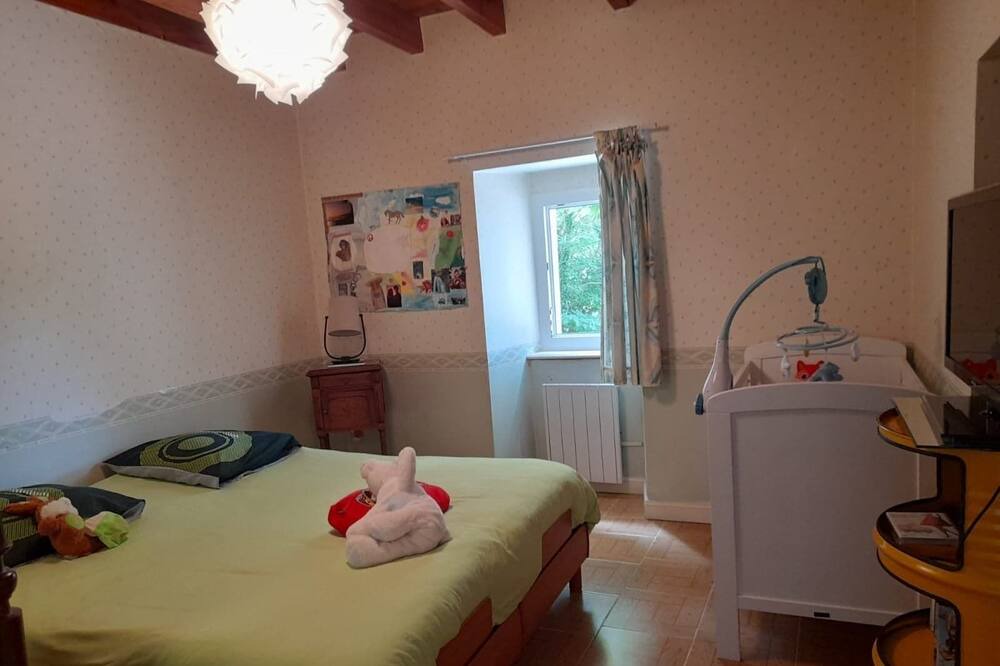 Photo of Bedroom in Penne-d'Agenais