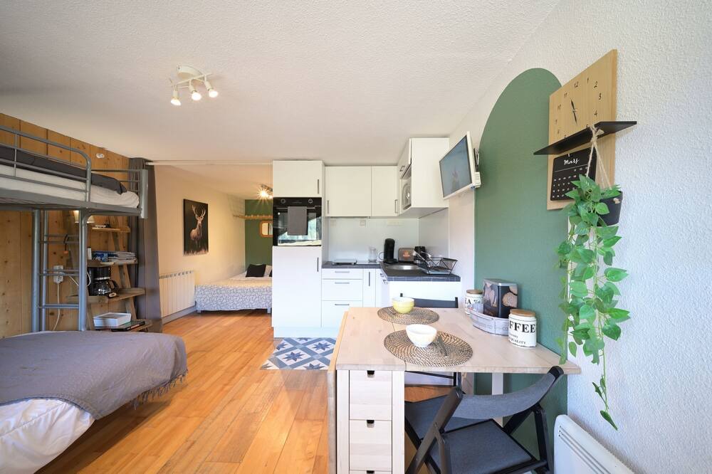 Photo of Kitchen in Campan