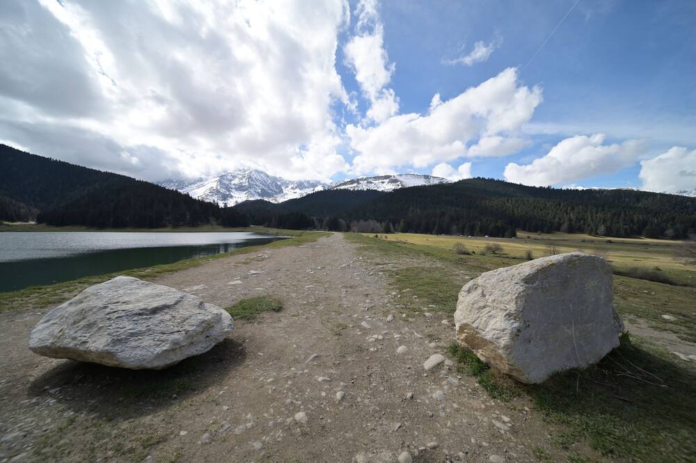 Photo of Outdoor in Campan