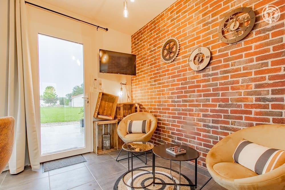 Photo of Others in Cuisery