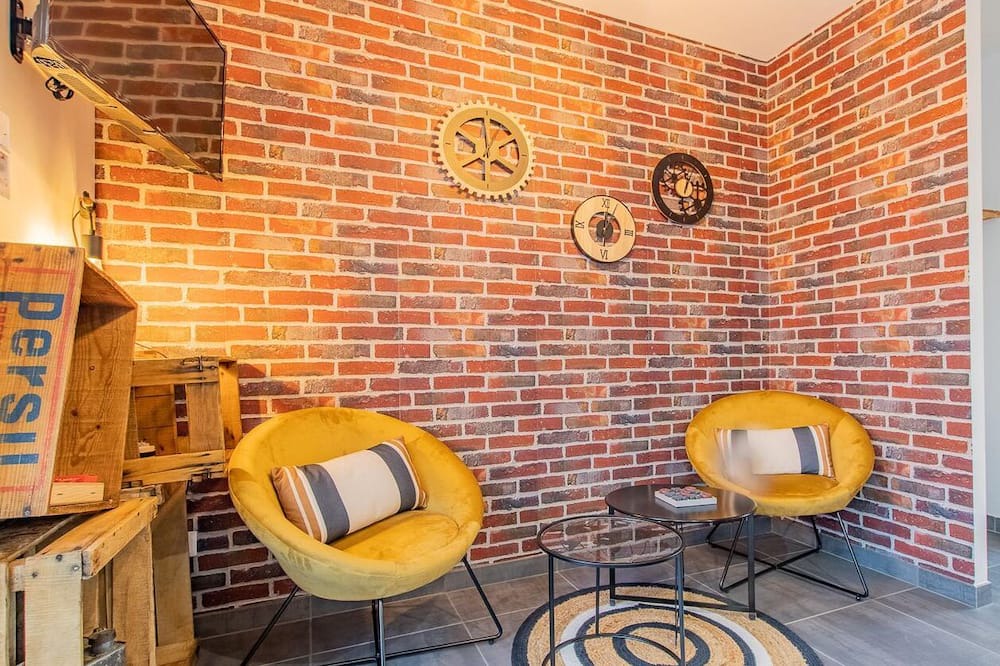 Photo of Others in Cuisery