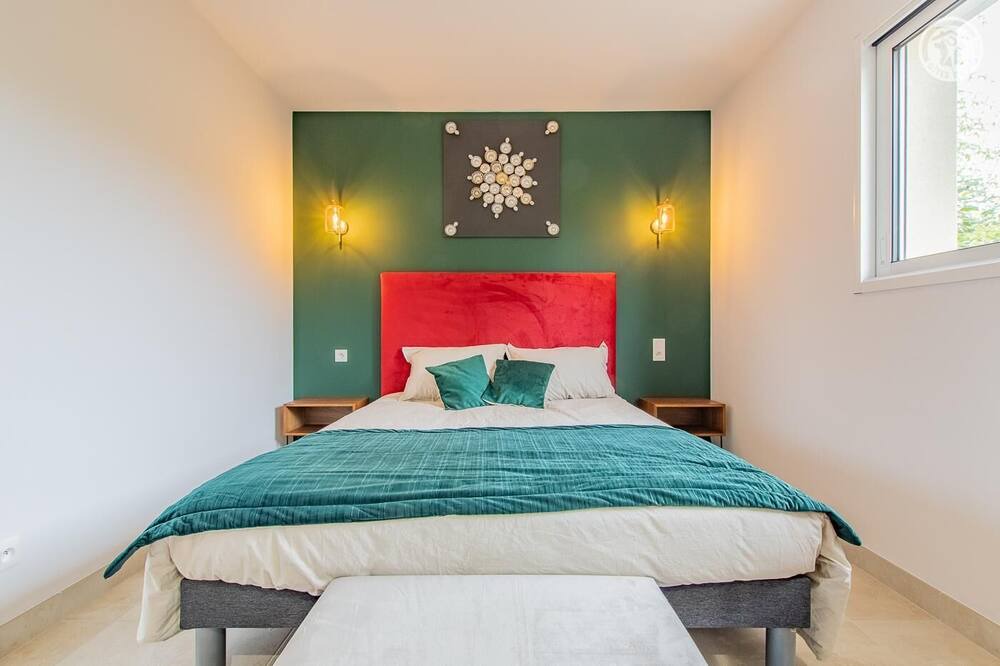 Photo of Bedroom in Cuisery