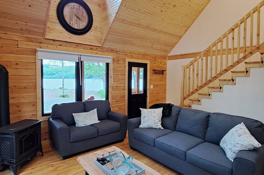 Photo of Livingroom in Antigonish County