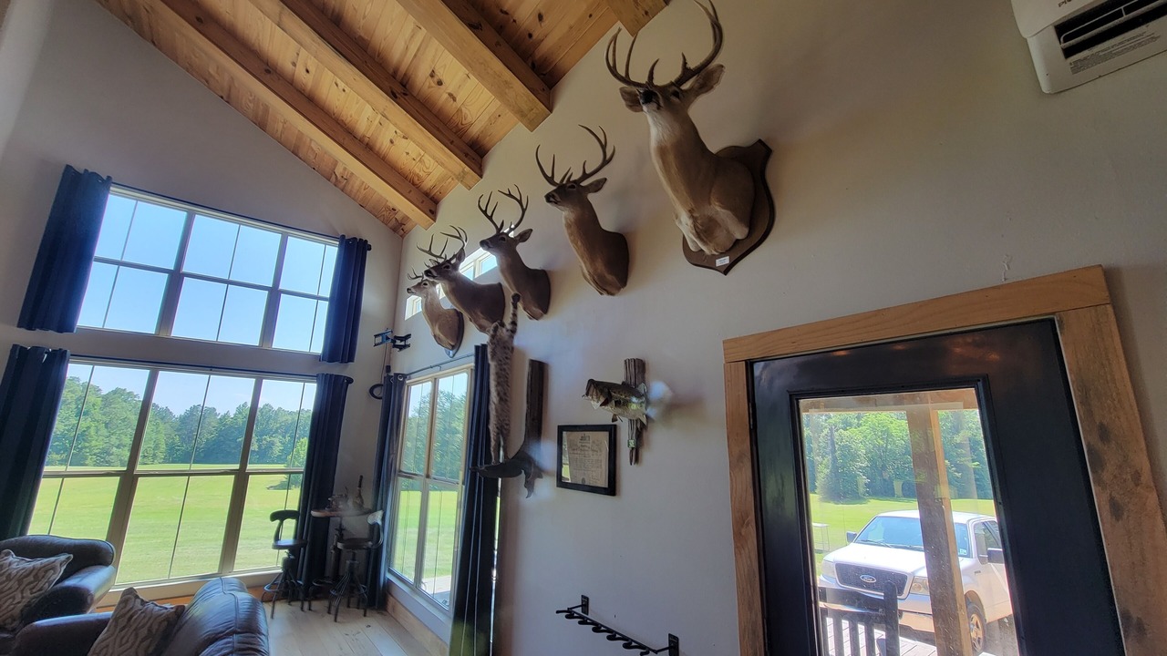 Photo of Livingroom in Harriston