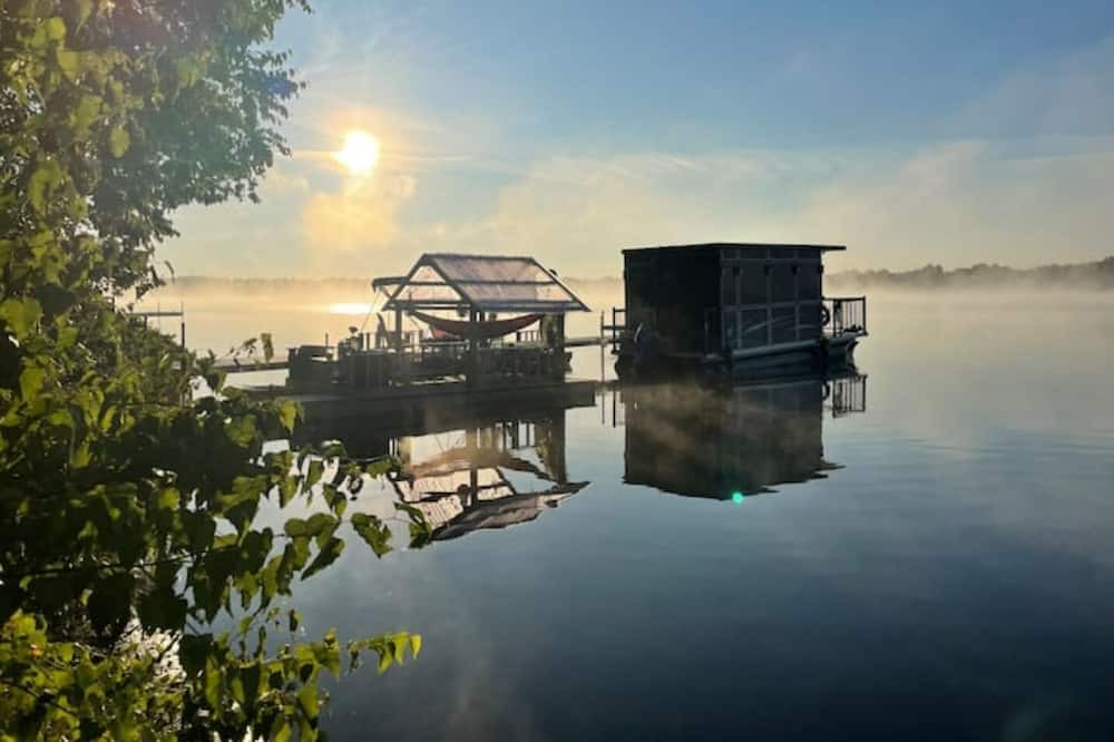 Photo of Outdoor in Saint-Jean-des-Piles