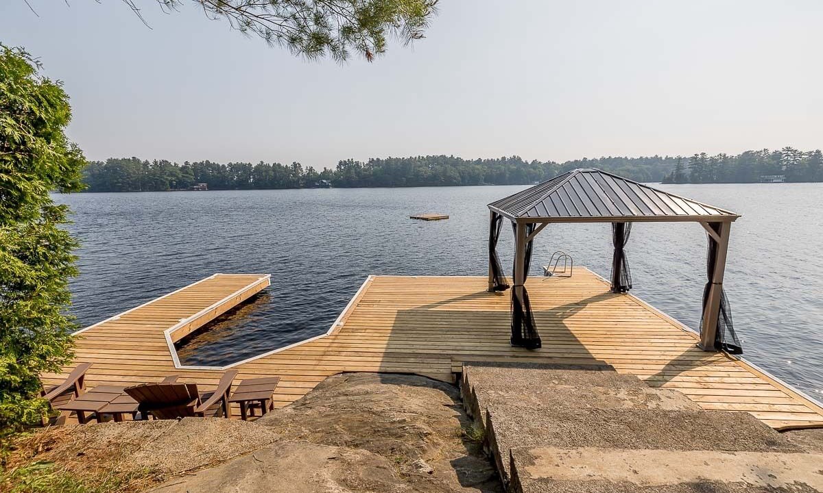 Photo of Patio Balcony in Gravenhurst