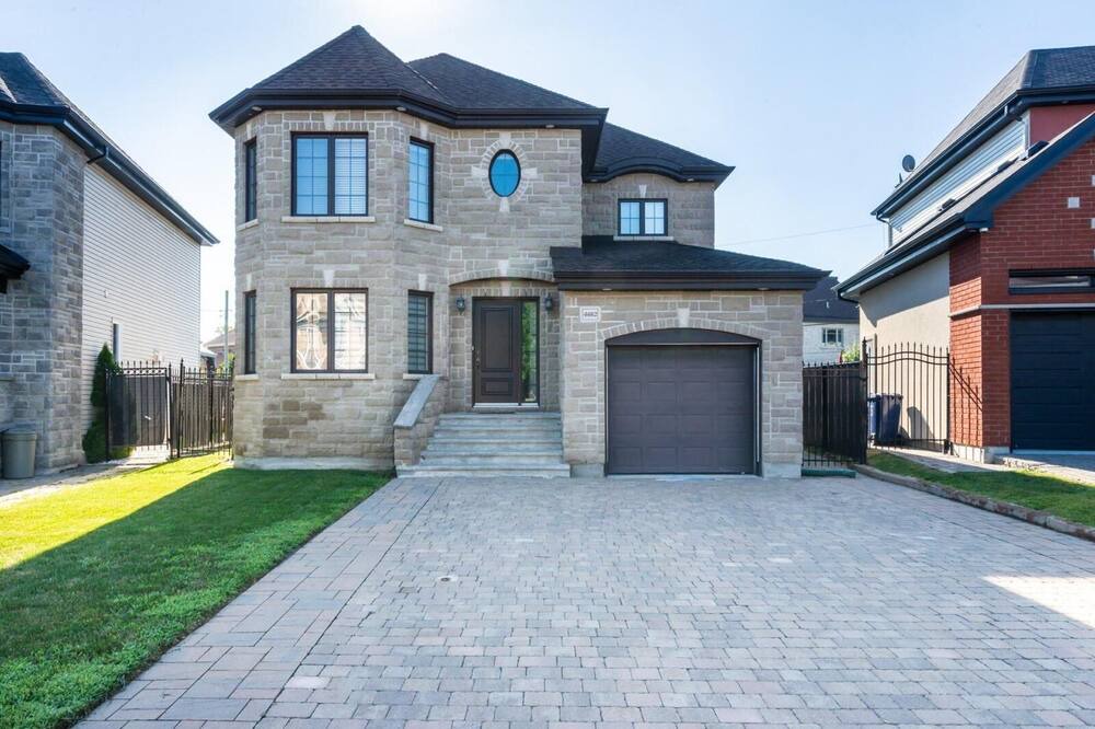 Photo of Outdoor in Laval