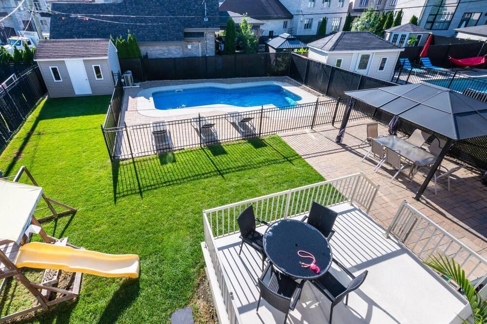 Photo of Outdoor in Laval