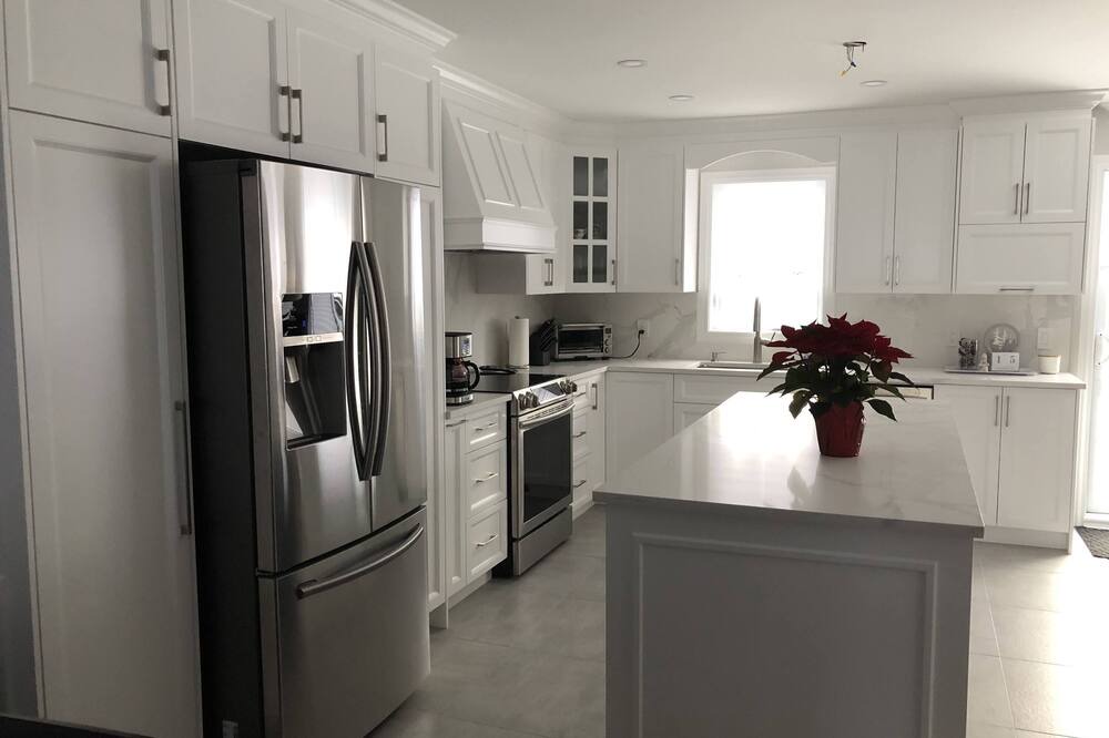 Photo of Kitchen in Laval