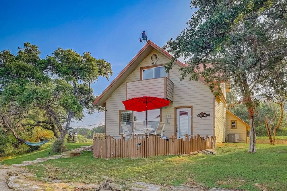 Photo of Others in Burnet