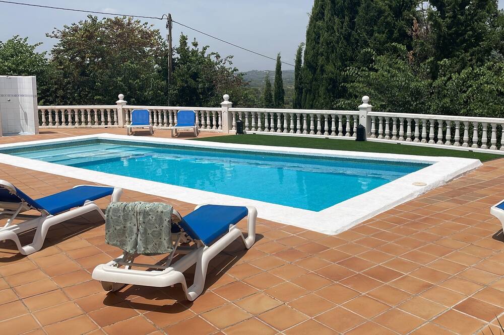 Photo of Outdoor in Terrateig