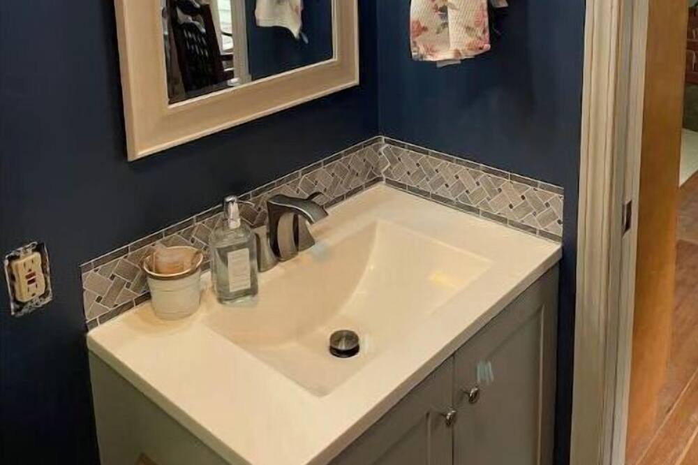 Photo of Bathroom in Kettle Falls