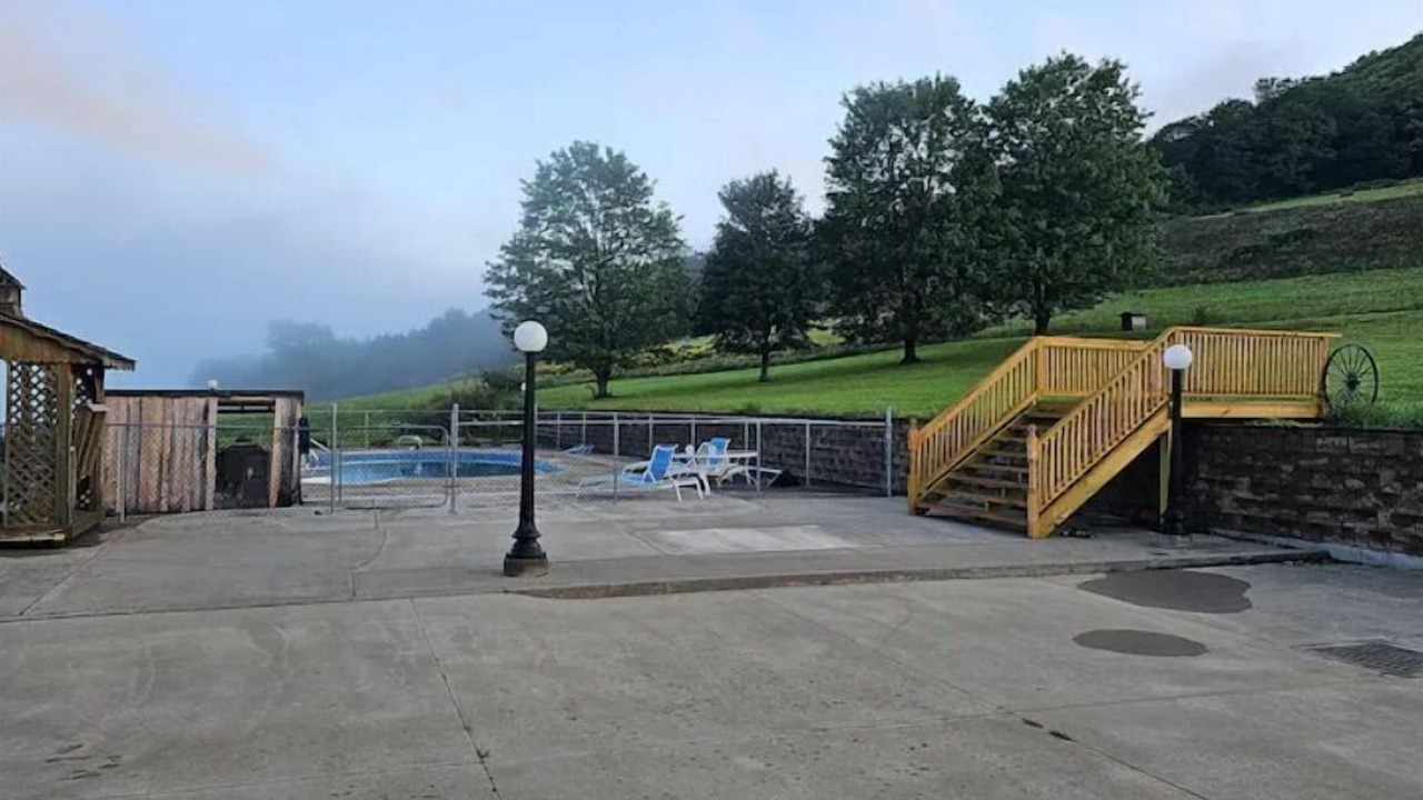 Photo of Outdoor in Turtlepoint