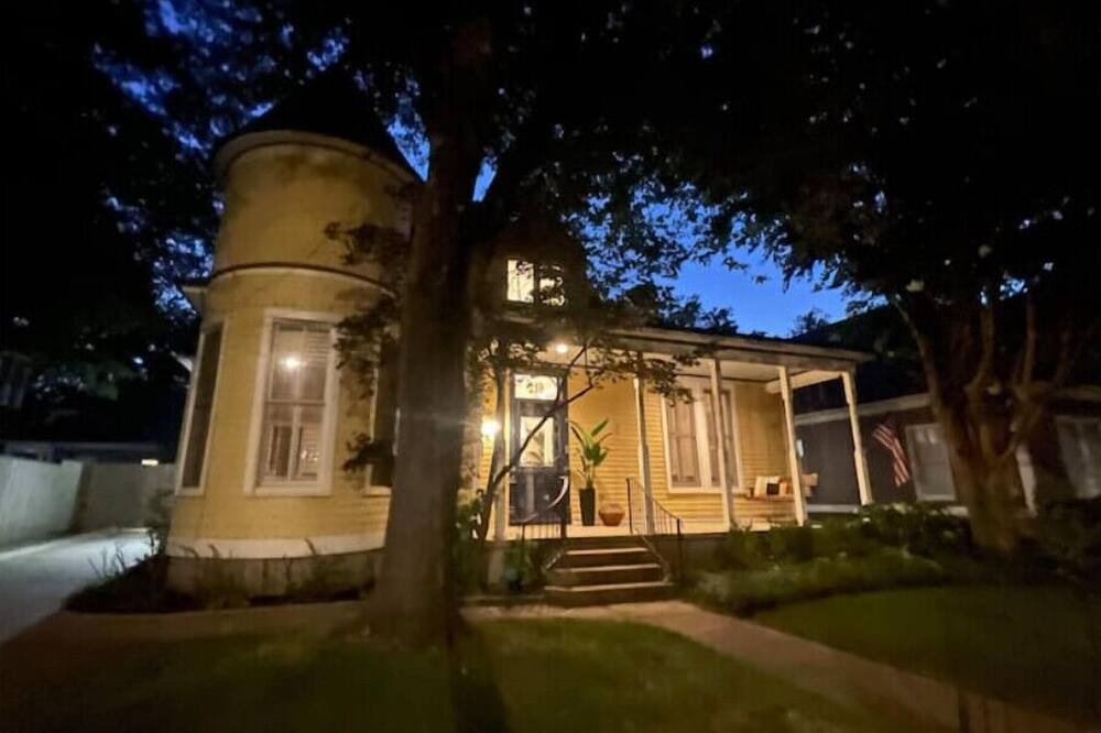Photo of Outdoor in Midtown
