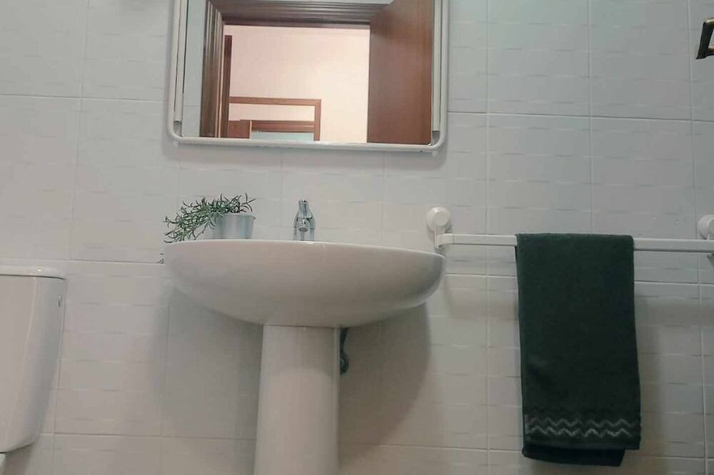 Photo of Bathroom in Canfranc