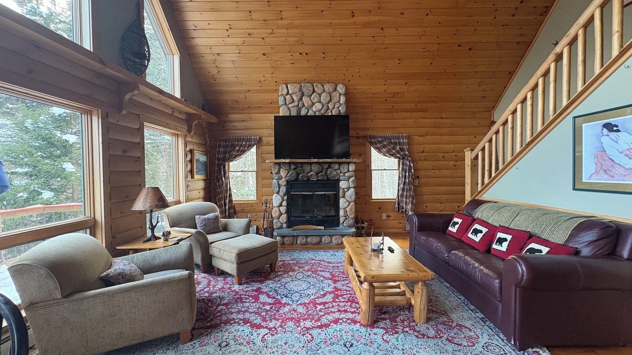 Photo of Livingroom in Bryant Pond