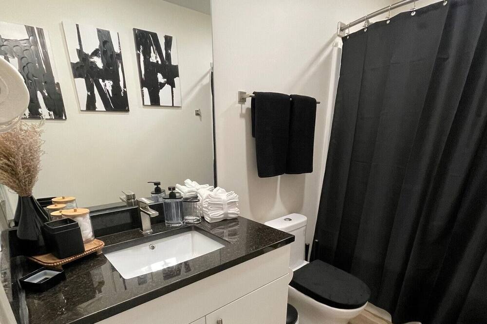 Photo of Bathroom in St. Louis