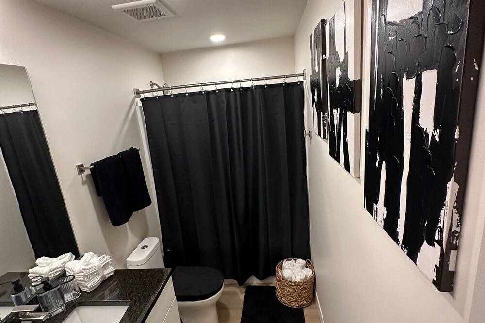 Photo of Bathroom in St. Louis
