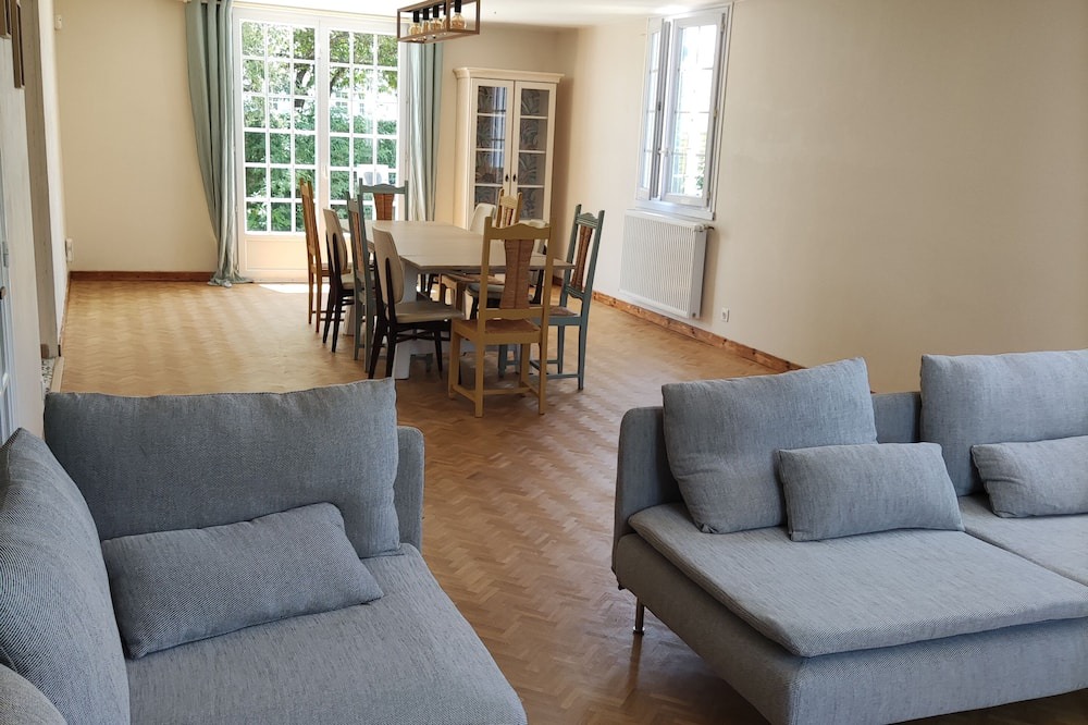 Photo of Livingroom in Avrille