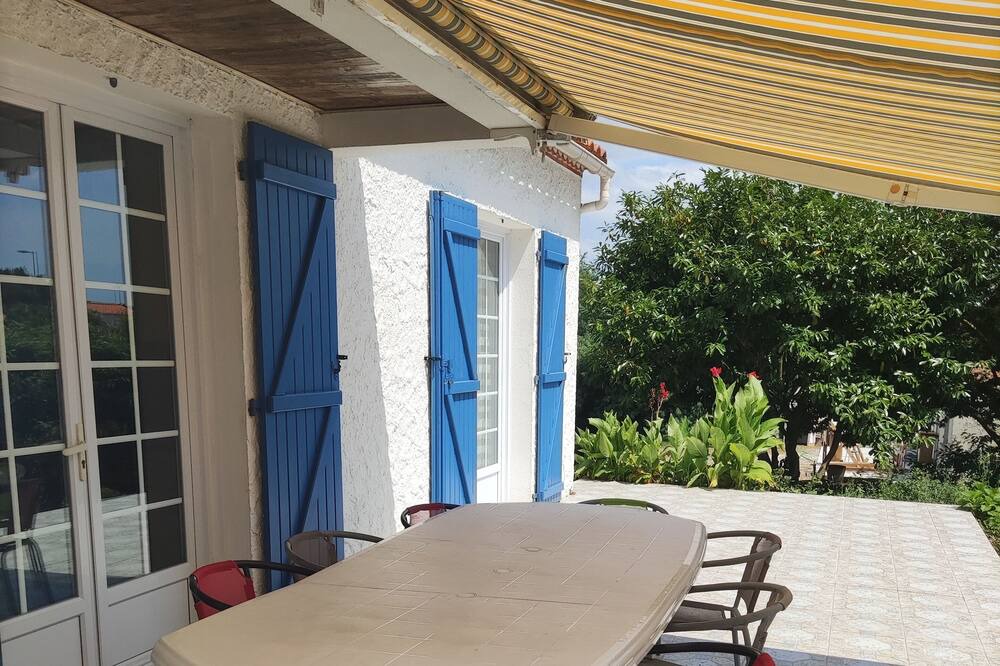 Photo of Outdoor in Avrille