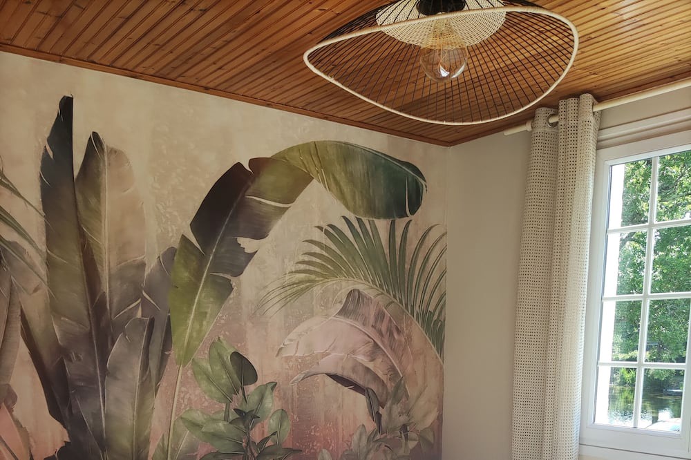 Photo of Bedroom in Avrille