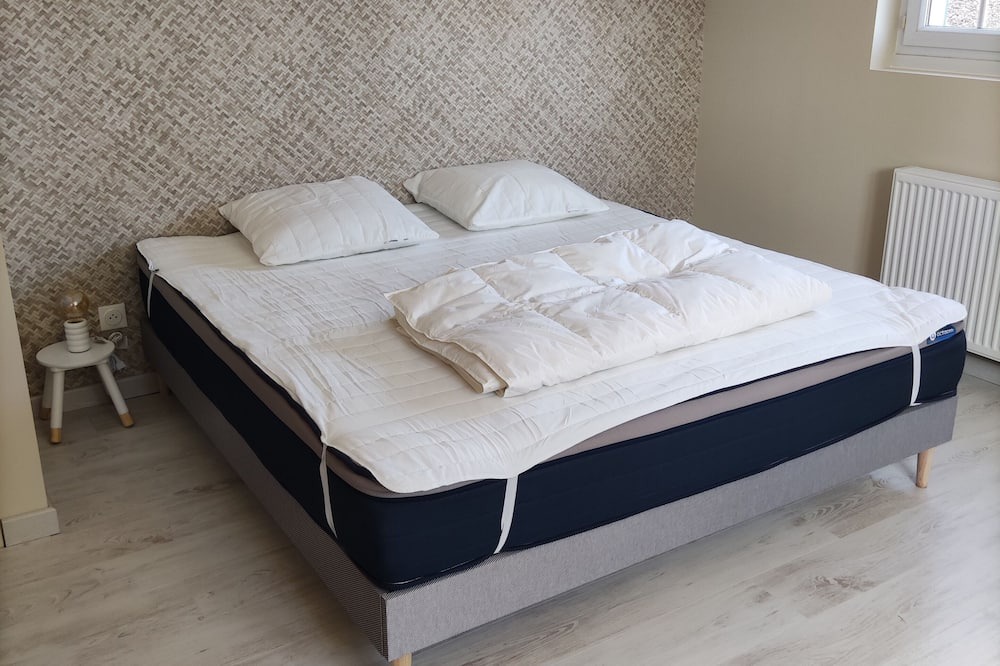 Photo of Bedroom in Avrille