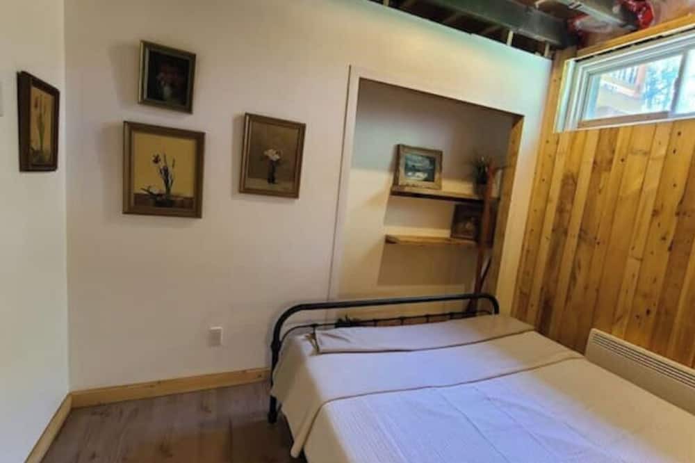 Photo of Bedroom in Saint-Etienne-De-Bolto