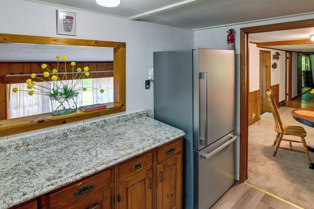 Photo of Kitchen in West Glens Falls