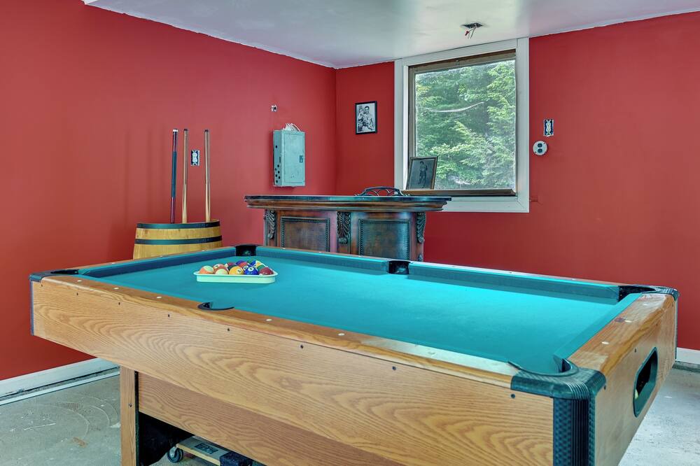 Photo of Bedroom in West Glens Falls