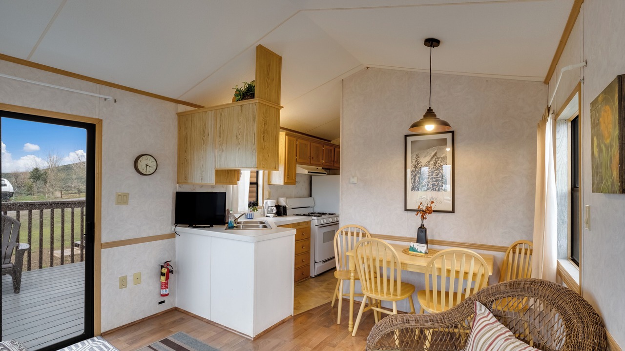 Photo of Livingroom in Gunnison