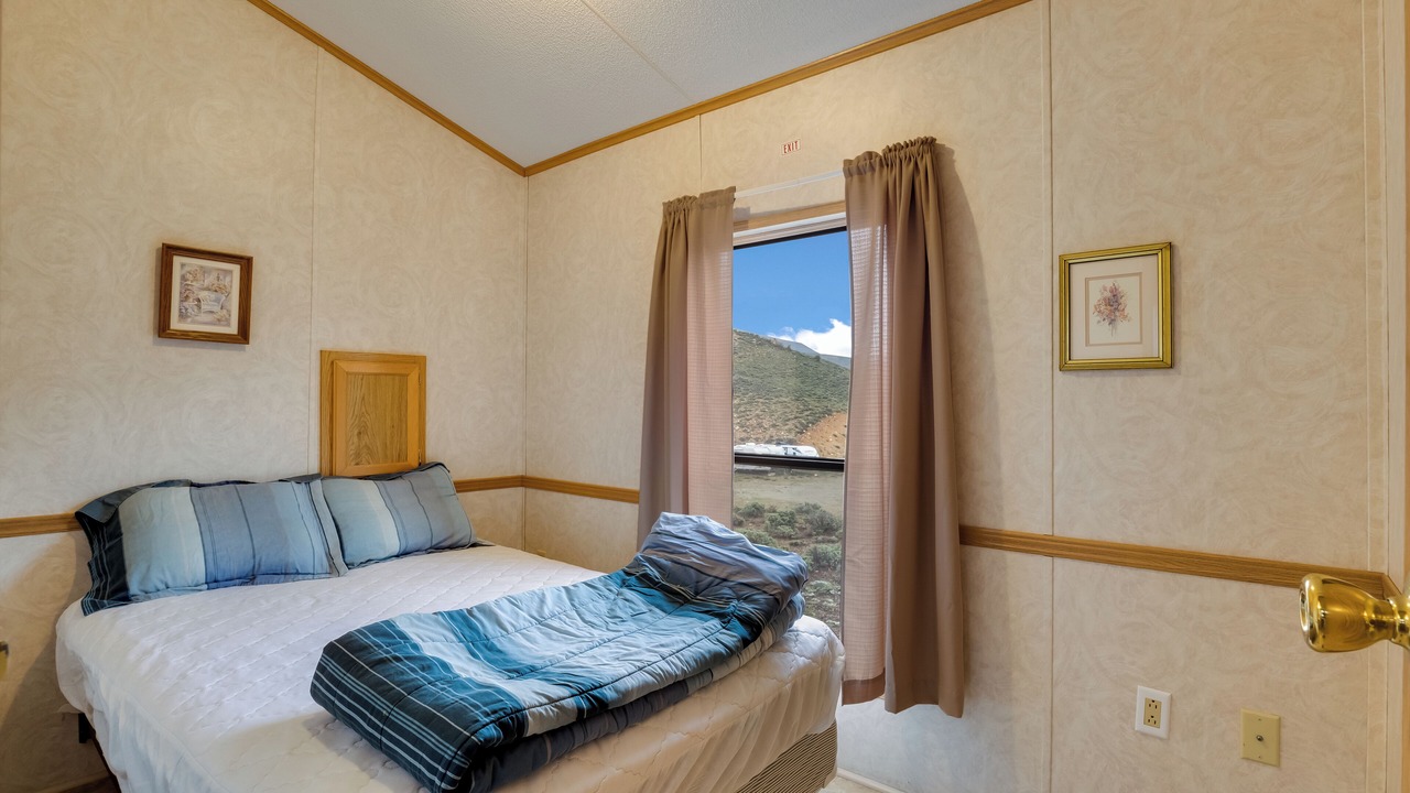 Photo of Bedroom in Gunnison