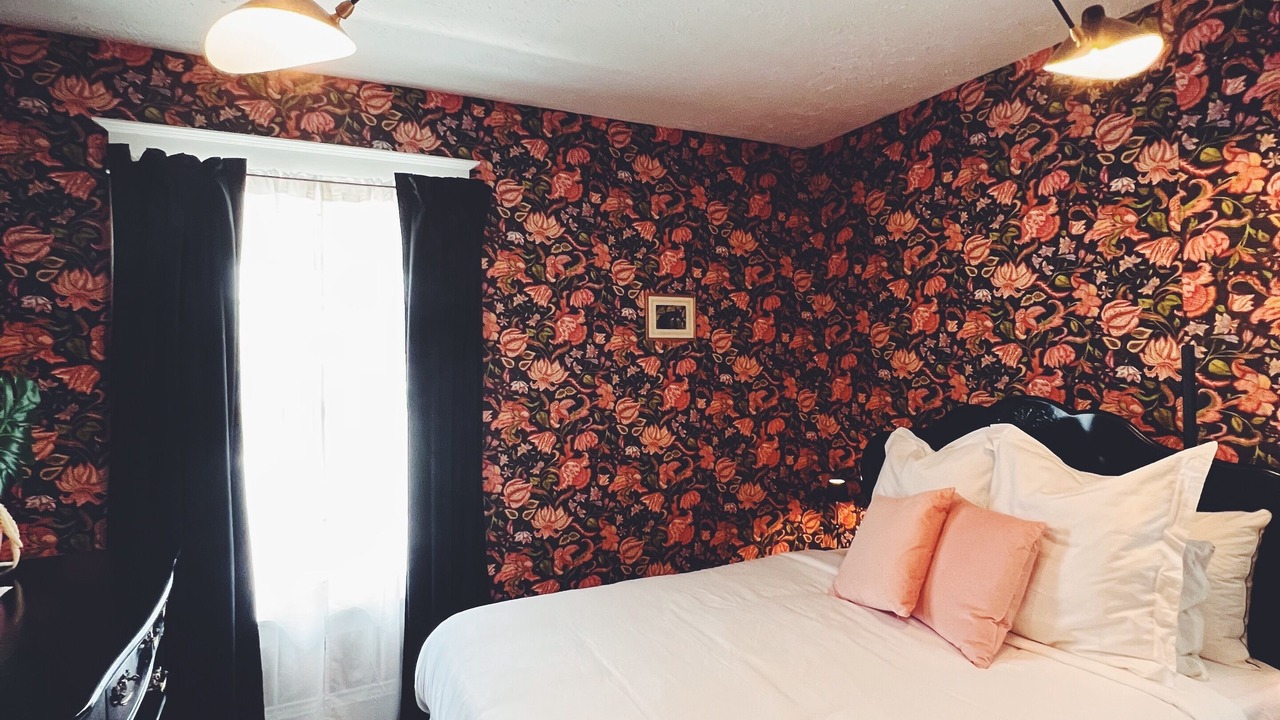 Photo of Others in Logan