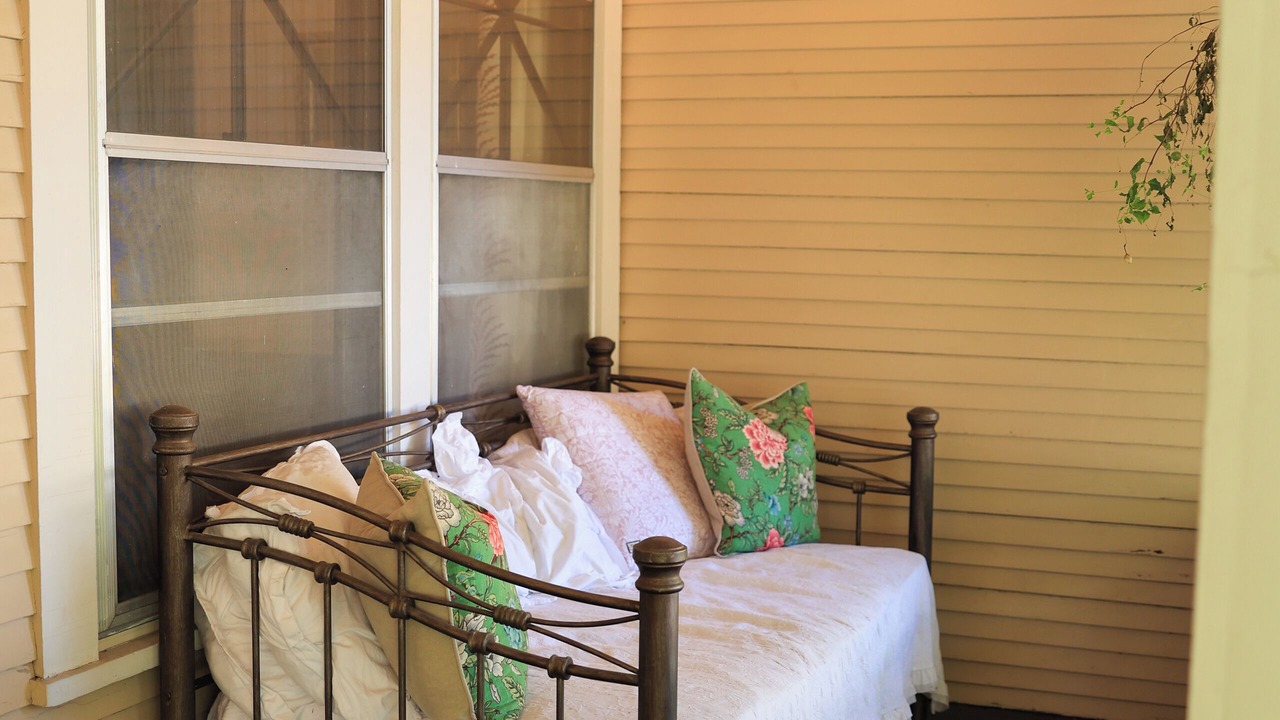 Photo of Others in Logan