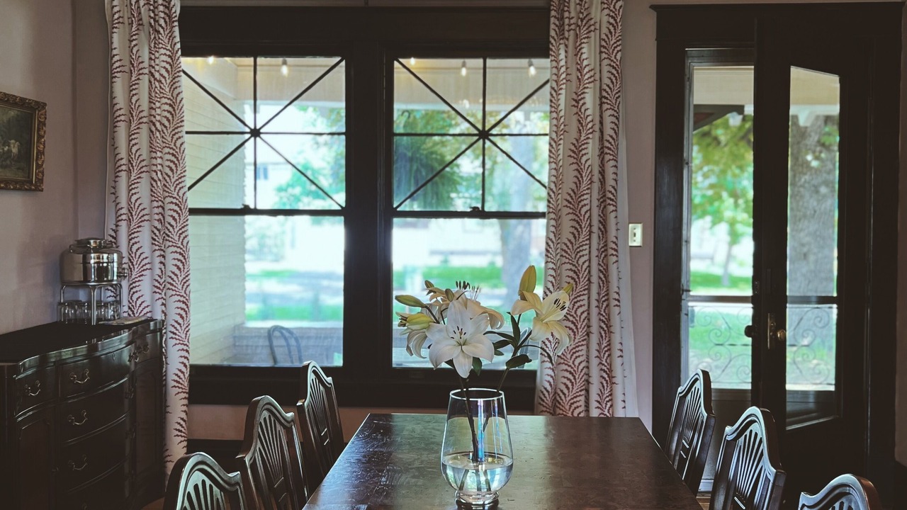 Photo of Others in Logan