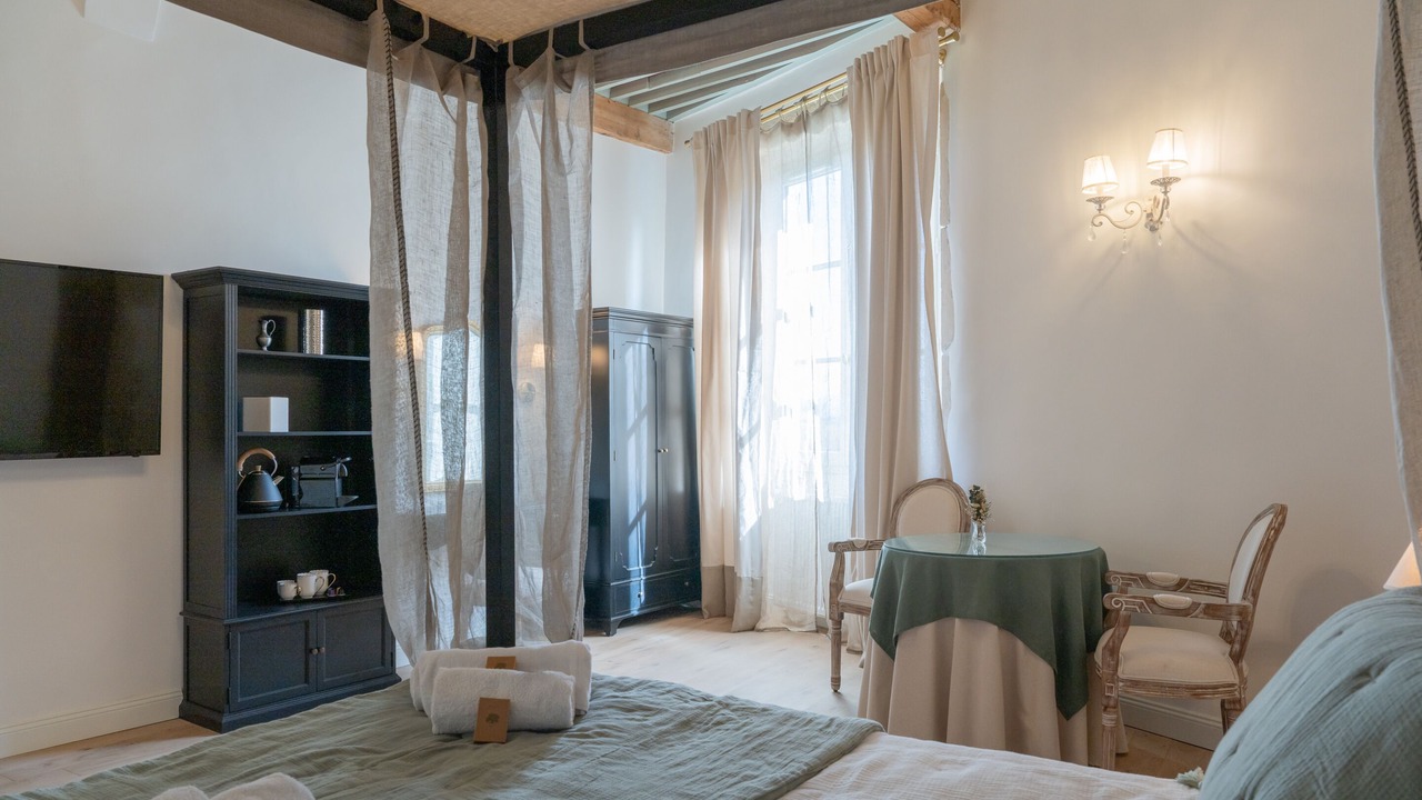Photo of Bedroom in Rochemaure